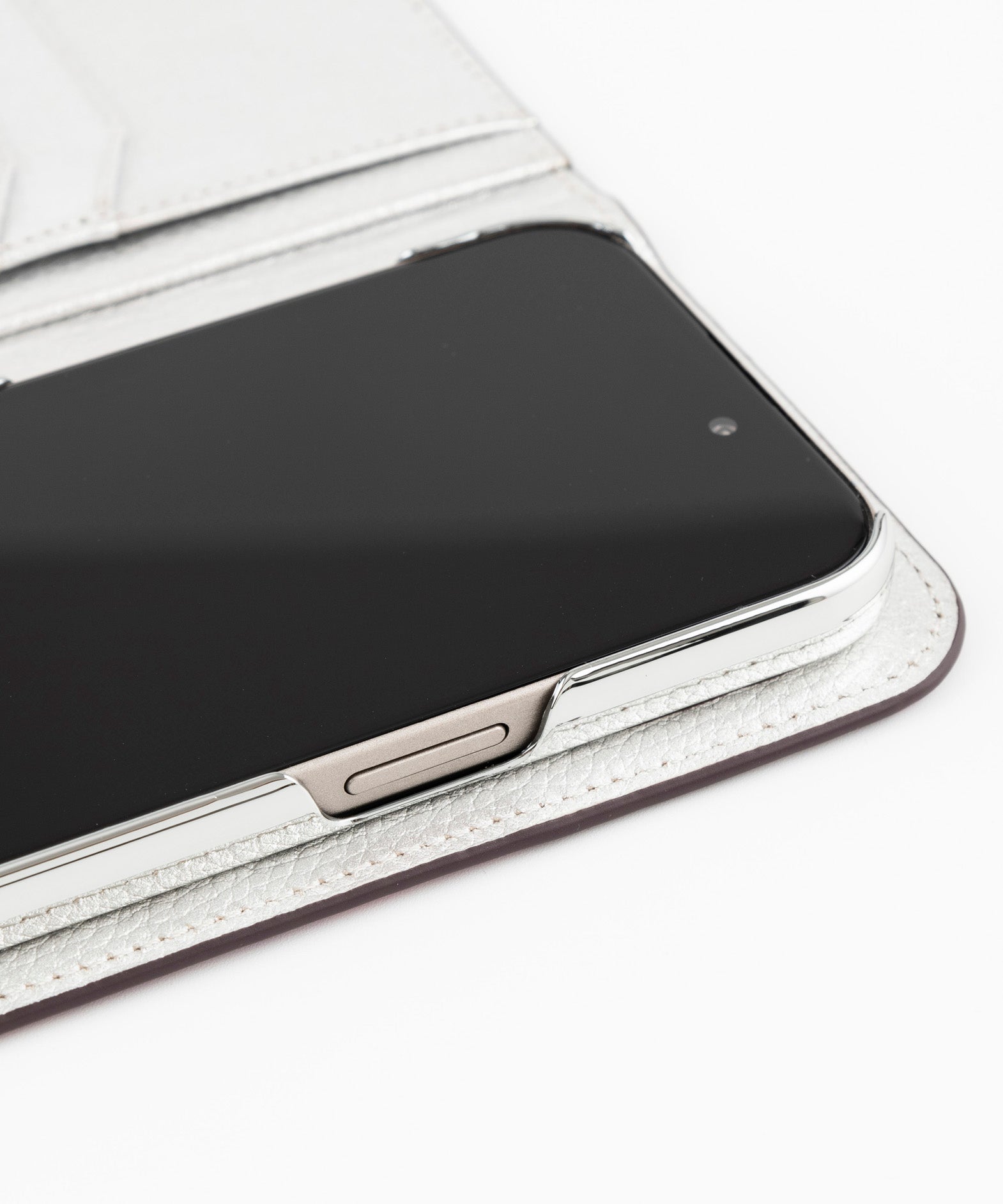 iPhone15 Plus ダイアリーケース - Deepvello -