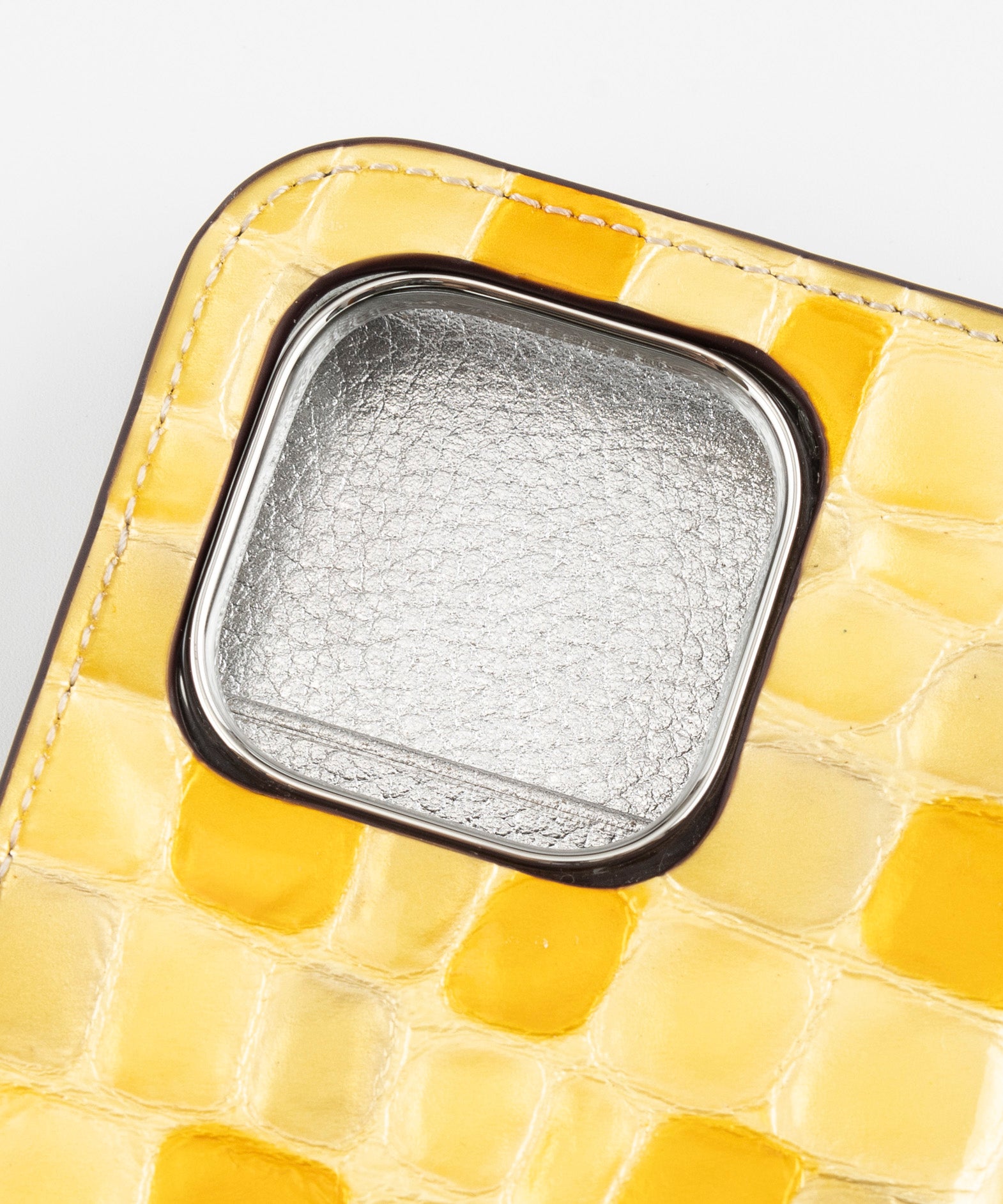 iPhone14 Pro ダイアリーケース - Glassique -